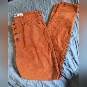 Old Navy Women's Skinny Pants in Rust